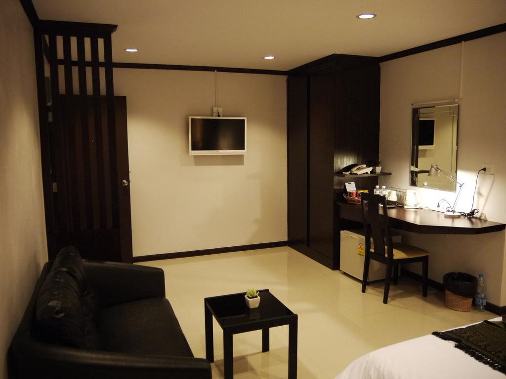 The Next Grand Hotel Khon Kaen Exterior foto