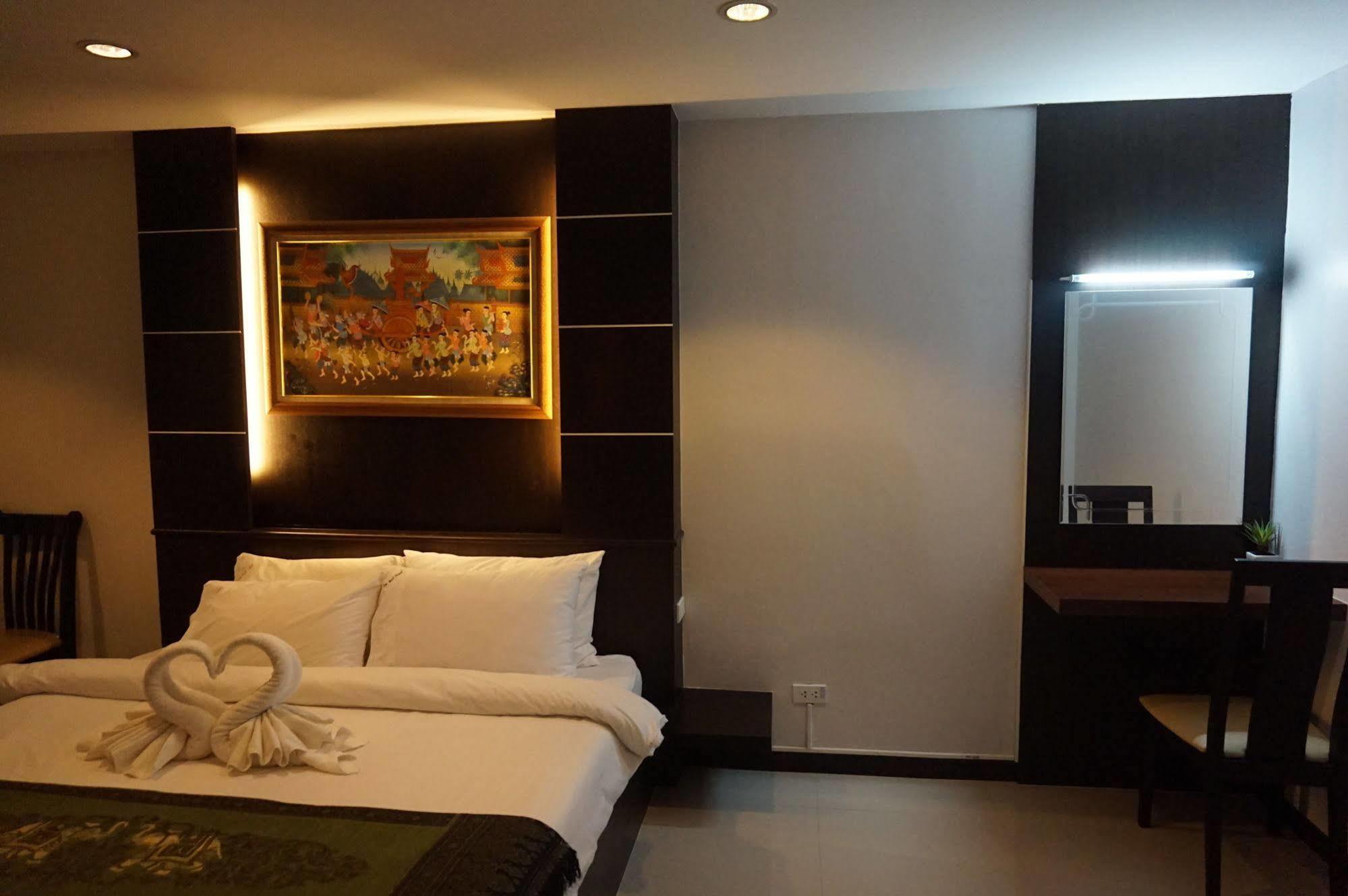 The Next Grand Hotel Khon Kaen Exterior foto
